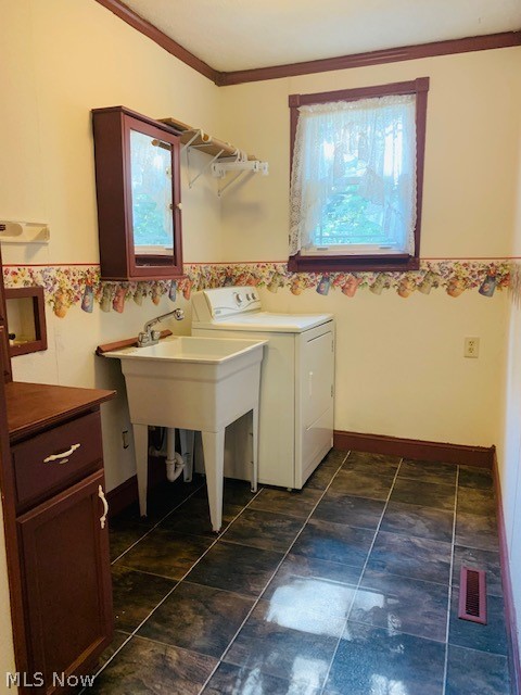 205 Alloway Road Little Hocking, OH 45742 - Photo 13 of 34 Laundry/Utility Room