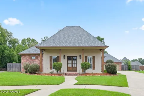 $740,000 | 113 Littlefield Drive, Lafayette, LA 70508