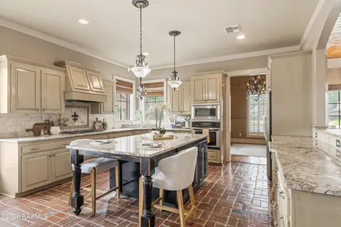 $740,000 | 113 Littlefield Drive, Lafayette, LA 70508