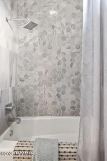 $740,000 | 113 Littlefield Drive, Lafayette, LA 70508