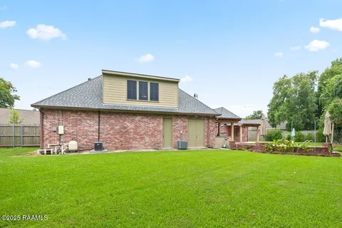 $740,000 | 113 Littlefield Drive, Lafayette, LA 70508