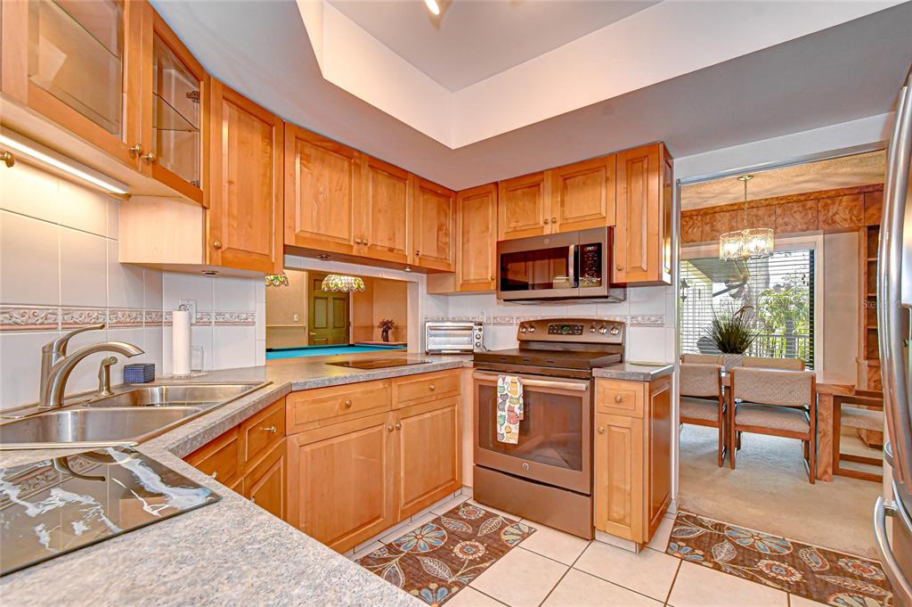 8120 North Albany Avenue Tampa, FL 33604 - Photo 29 of 63