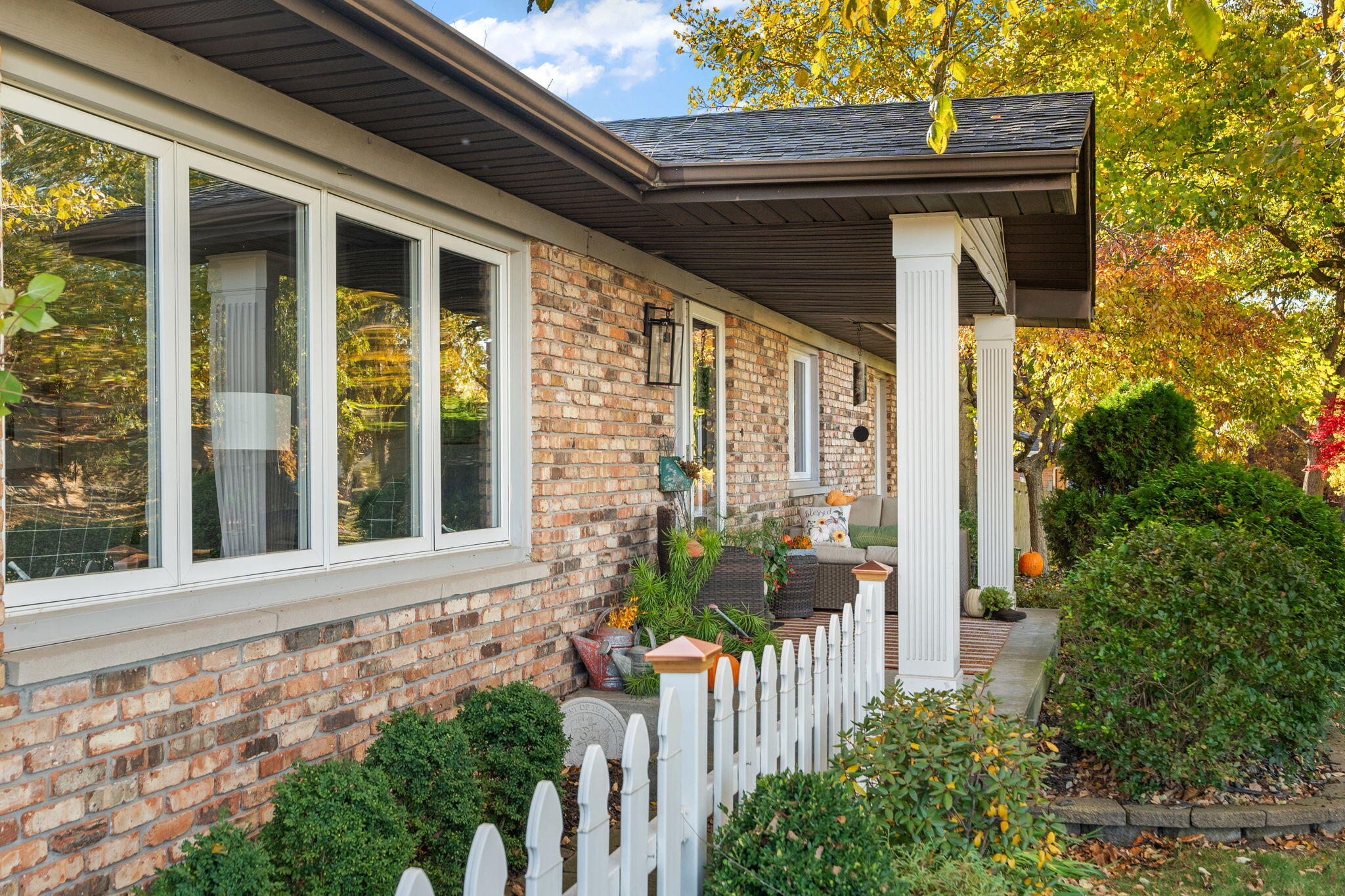 121 7th Avenue Northwest De Motte, IN 46310 - Photo 2 of 33 2048x1365