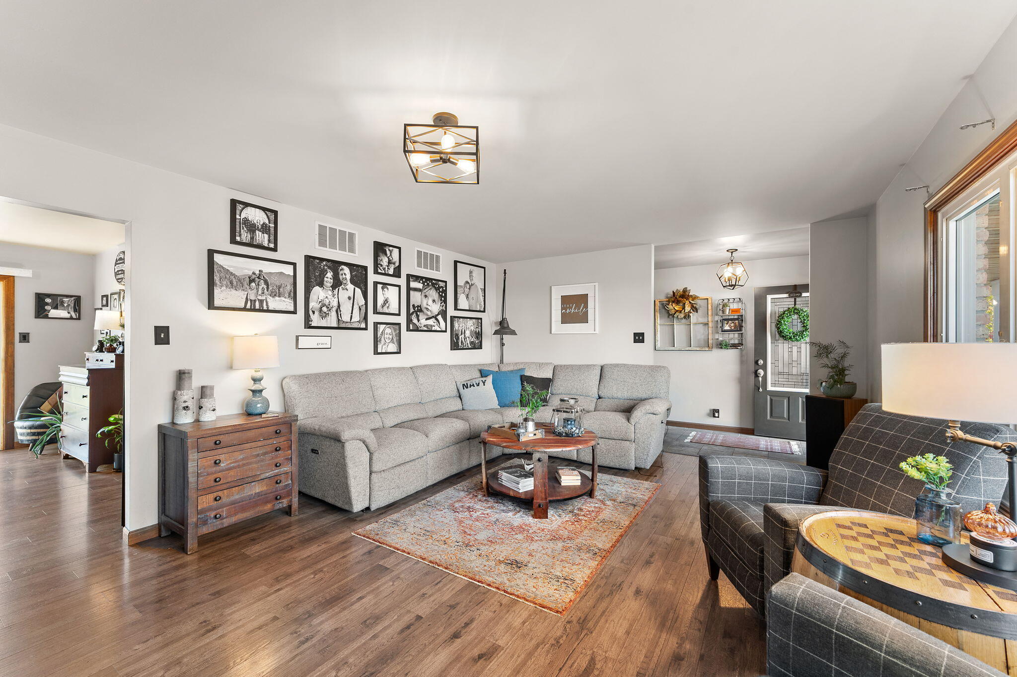 121 7th Avenue Northwest De Motte, IN 46310 - Photo 7 of 33 2048x1365