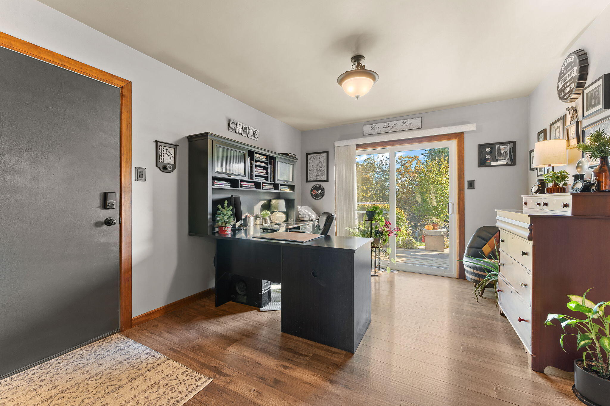 121 7th Avenue Northwest De Motte, IN 46310 - Photo 8 of 33 2048x1365