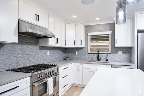 $918,000 | 803 Carlet Street, La Verne, CA 91750