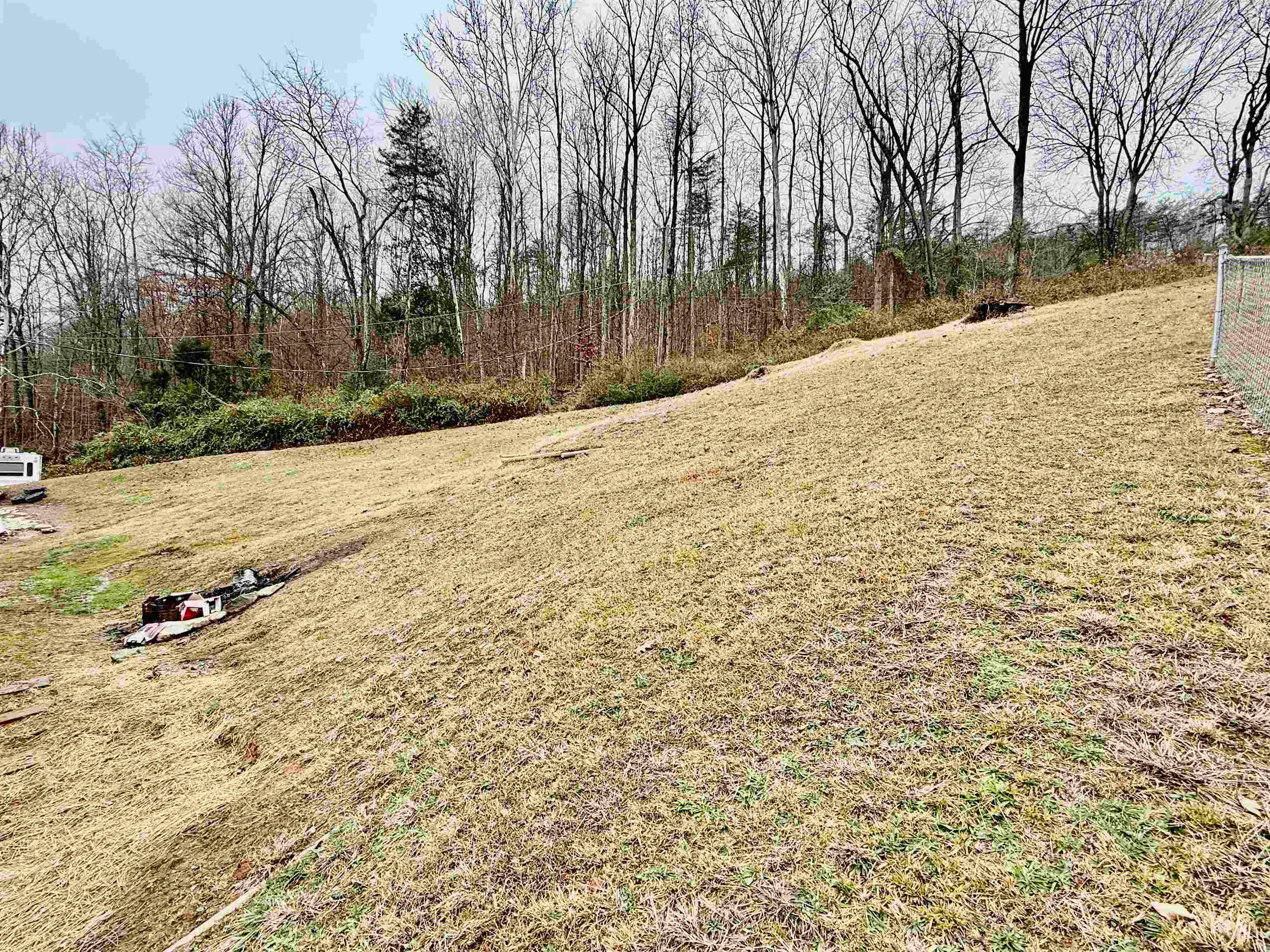 5017A Elk River Road South Elkview, WV 25071 - Photo 8 of 26 Gallery Image 8
