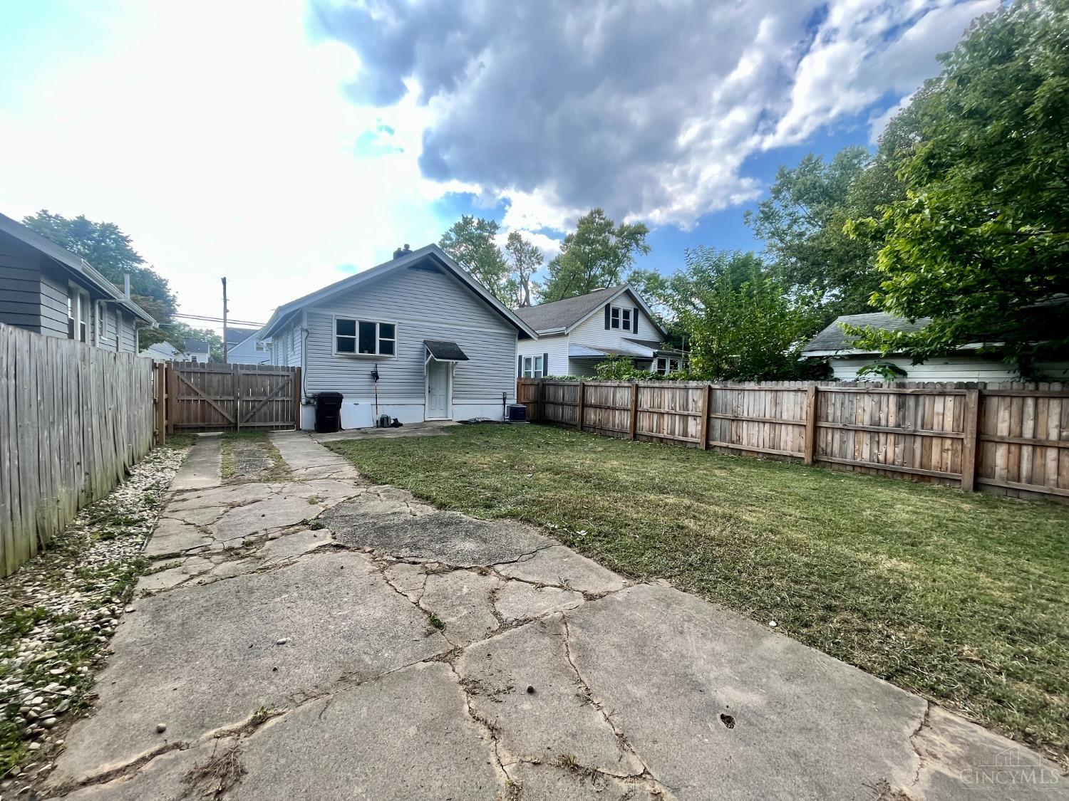 3722 Watterson Road Fairfax, OH 45227 - Photo 16 of 18