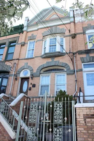 $2,350 | 1209 Palisade Avenue, Unit 1, Union City, NJ 07087