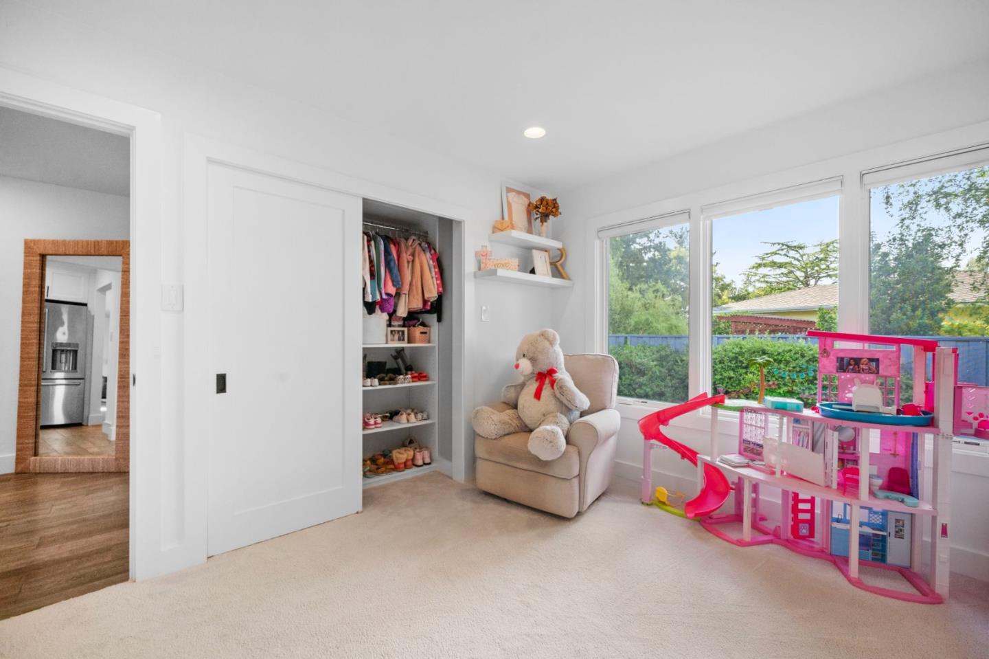 575 Darrell Road Hillsborough, CA 94010 - Photo 48 of 75