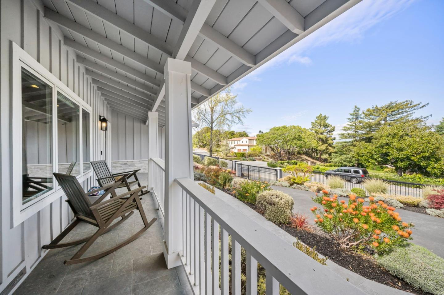 575 Darrell Road Hillsborough, CA 94010 - Photo 8 of 75