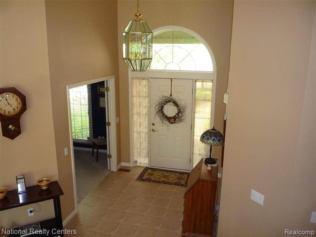 6886 Kennesaw Road Canton, MI 48187 - Photo 5 of 27