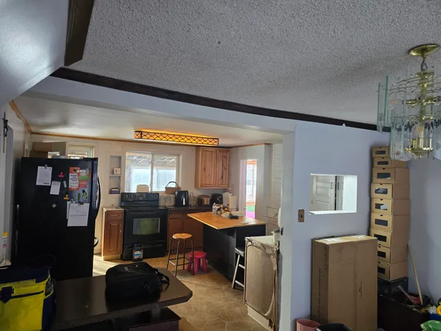 $250,000 | 3820 11 Mile Road Northeast, Rockford, MI 49341