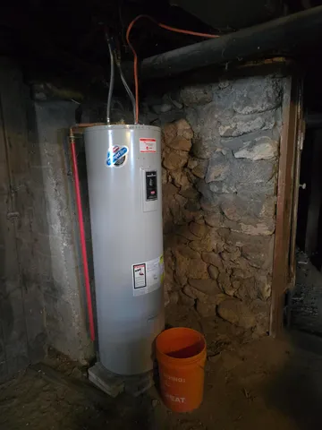 $250,000 | 3820 11 Mile Road Northeast, Rockford, MI 49341