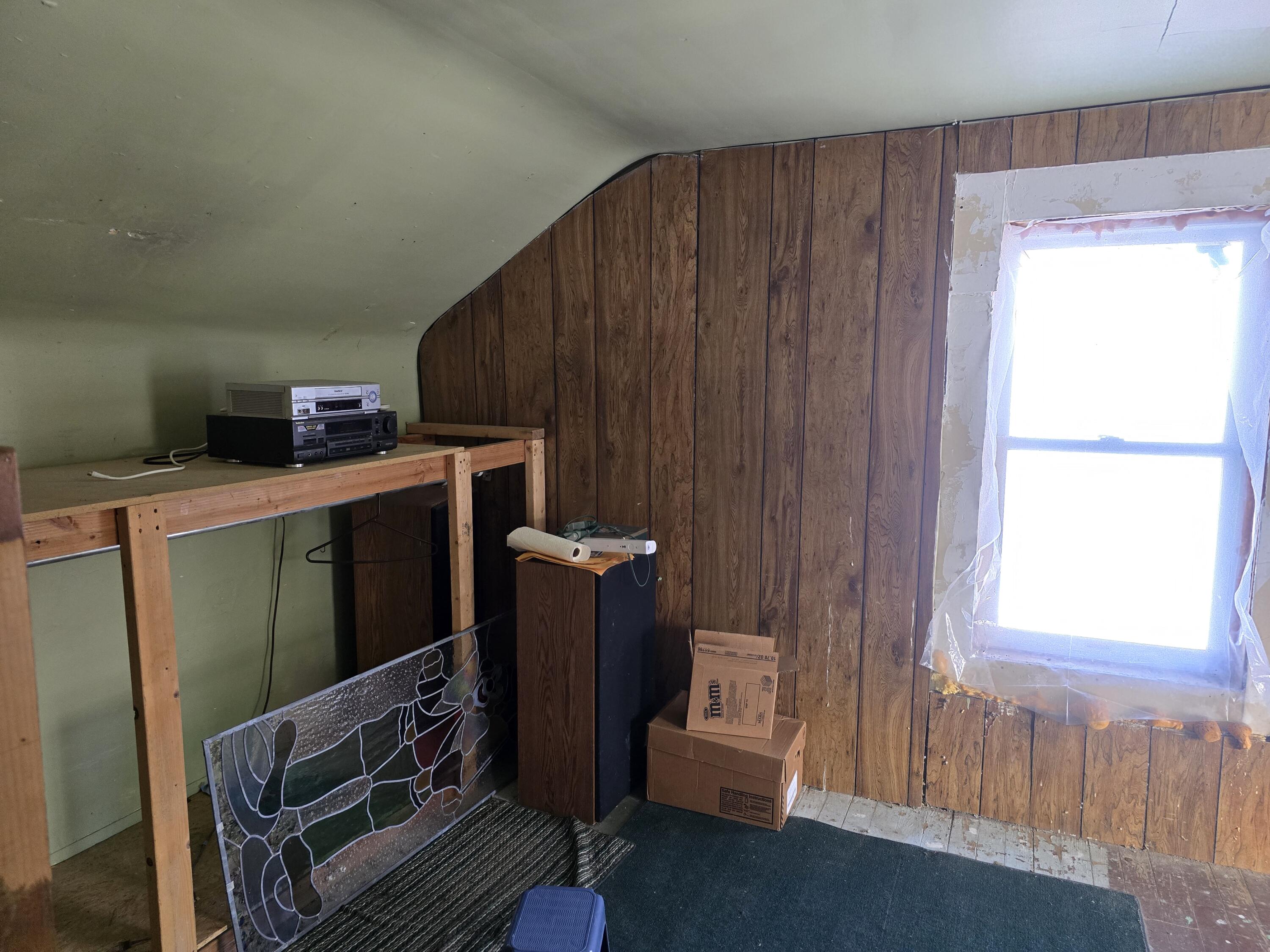 3820 11 Mile Road Northeast Rockford, MI 49341 - Photo 25 of 27 20251208_103534