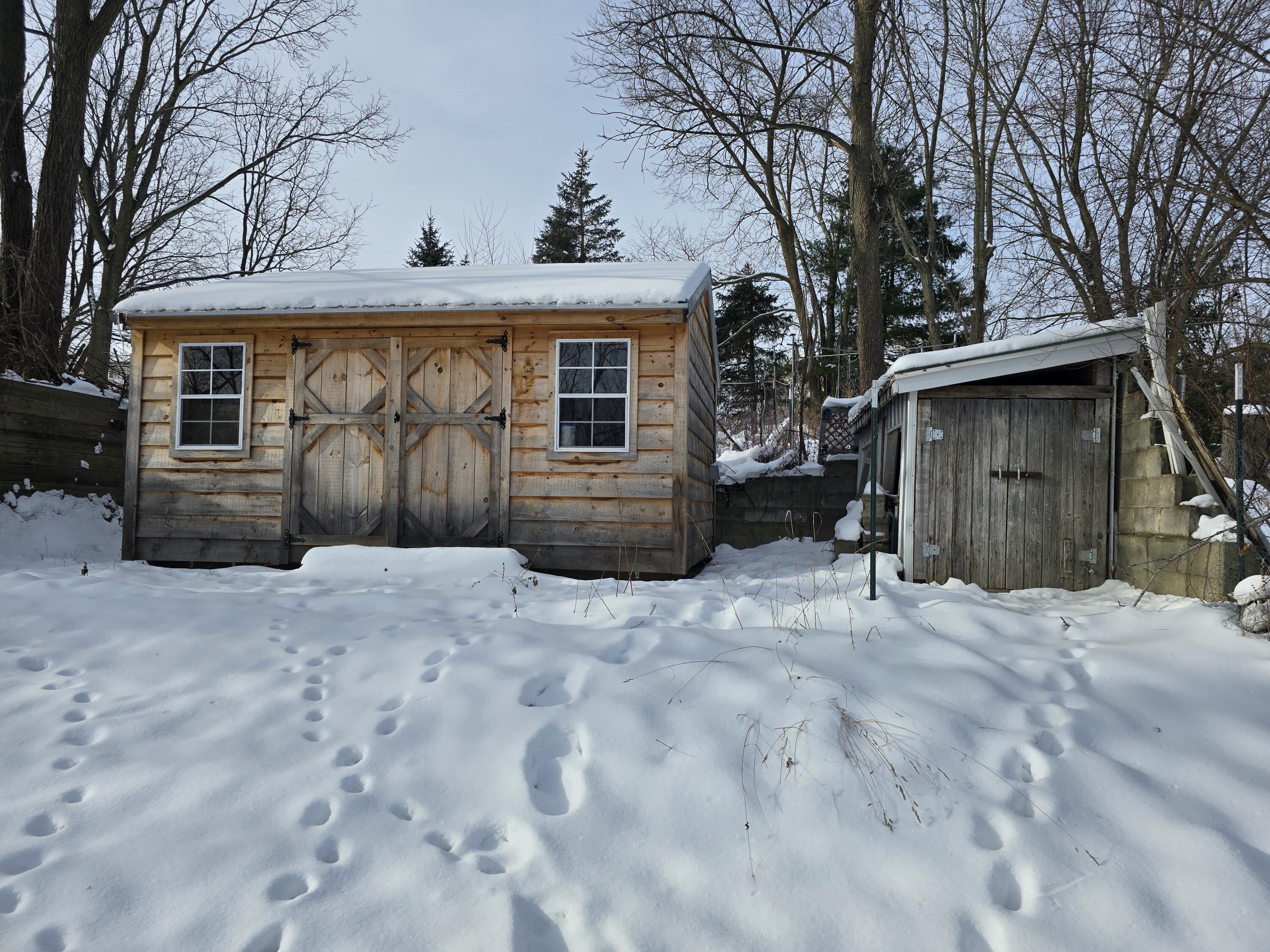 3820 11 Mile Road Northeast Rockford, MI 49341 - Photo 6 of 27 sheds