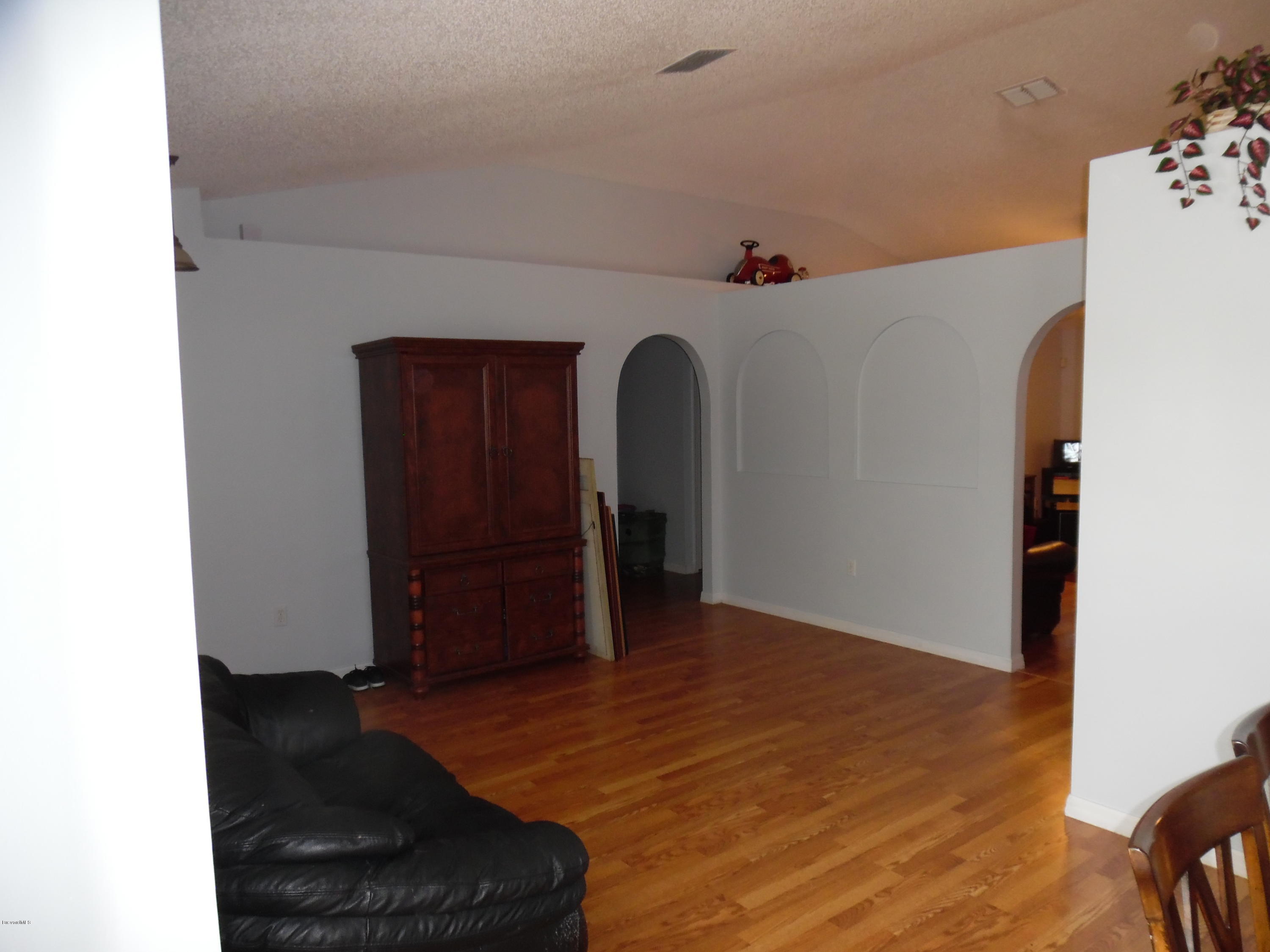 2211 Angel Road Palm Bay, FL 32909 - Photo 16 of 24 010