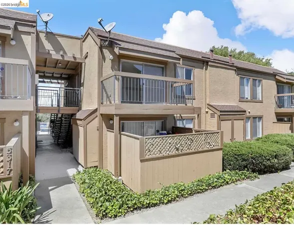 $1,850 | 5317 Ridgeview Circle, Unit 6, El Sobrante, CA 94803