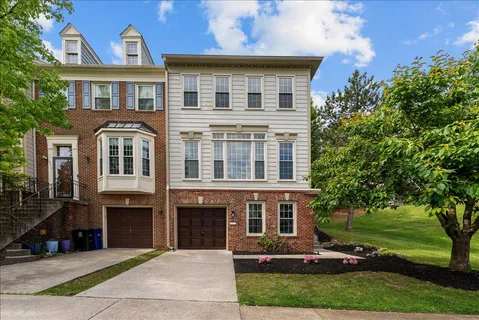 $669,000 | 671 Burnside Terrace Southeast, Leesburg, VA 20175