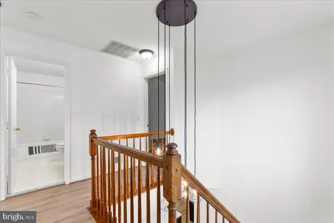 $669,000 | 671 Burnside Terrace Southeast, Leesburg, VA 20175