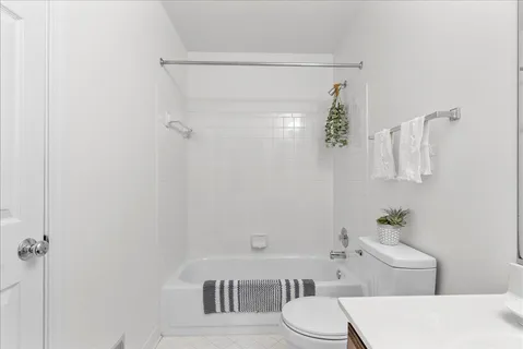 $669,000 | 671 Burnside Terrace Southeast, Leesburg, VA 20175