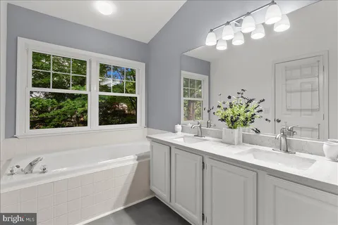 $669,000 | 671 Burnside Terrace Southeast, Leesburg, VA 20175