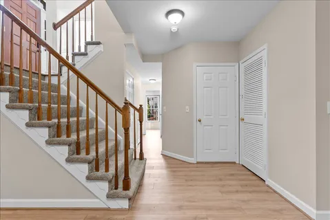 $669,000 | 671 Burnside Terrace Southeast, Leesburg, VA 20175