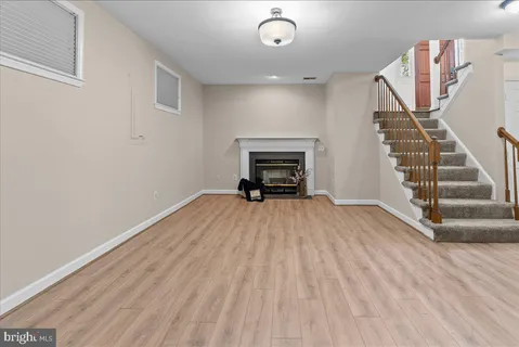$669,000 | 671 Burnside Terrace Southeast, Leesburg, VA 20175