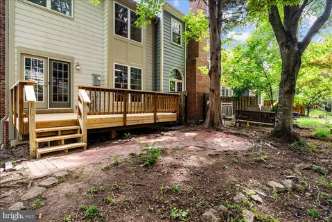 $669,000 | 671 Burnside Terrace Southeast, Leesburg, VA 20175
