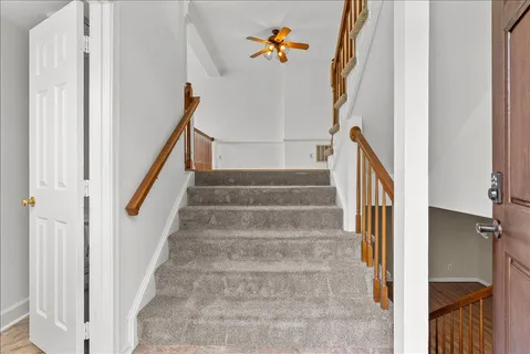 $669,000 | 671 Burnside Terrace Southeast, Leesburg, VA 20175