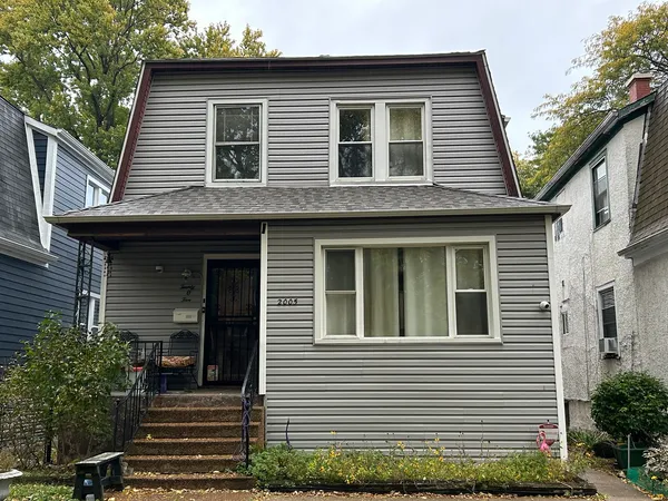 $620,000 | 2005 Darrow Avenue, Evanston, IL 60201