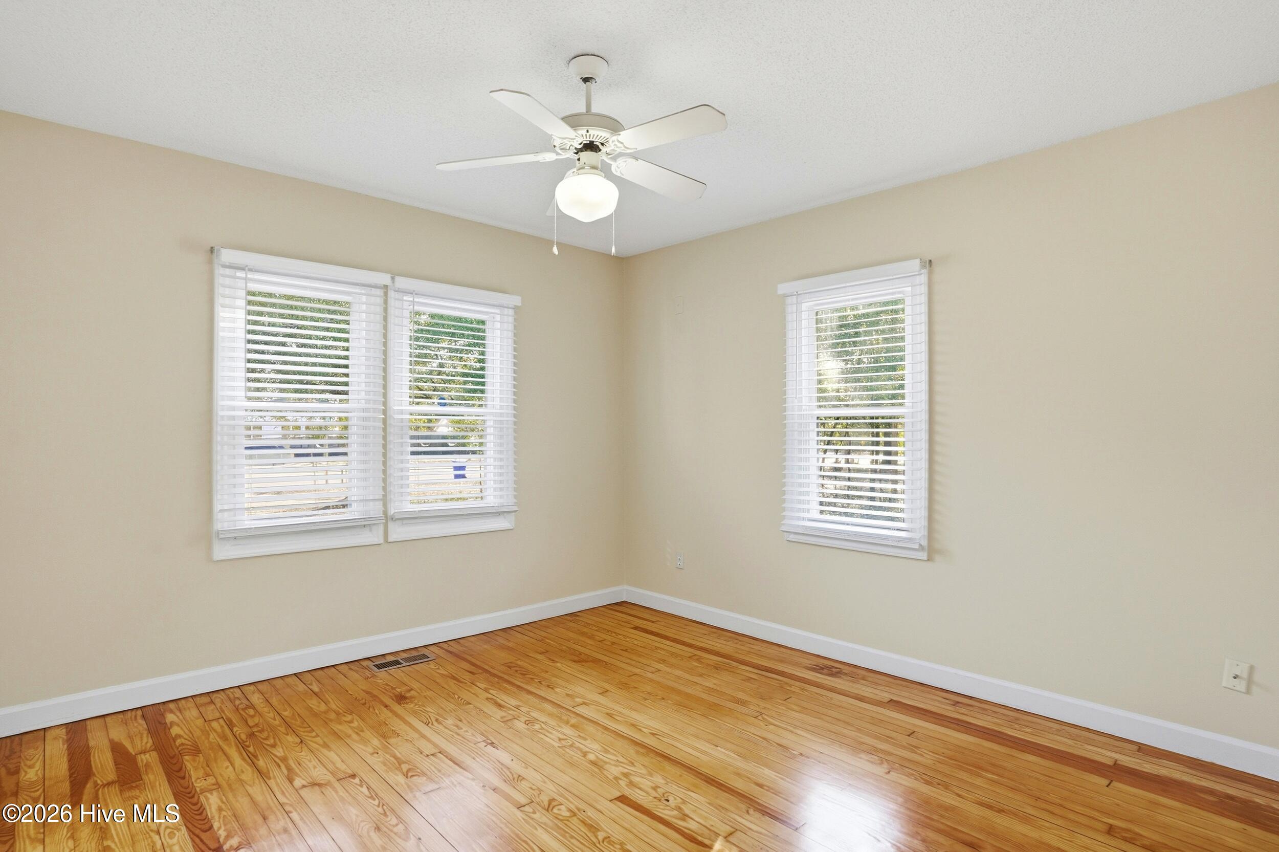 3908 Carolina Beach Road Wilmington, NC 28412 - Photo 22 of 33 17_3908_carolinabeachrd_00017
