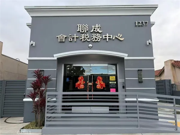 a view of fireplace and car