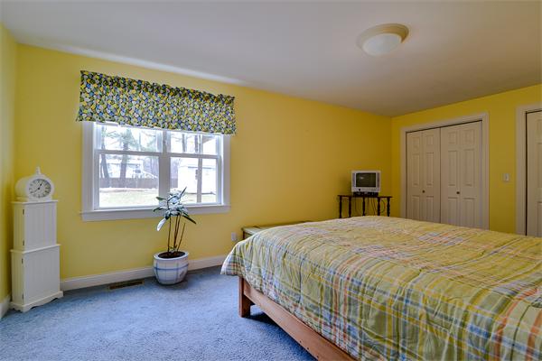 32 Felch Road Natick, MA 01760 - Photo 6 of 24 Gallery Image 6