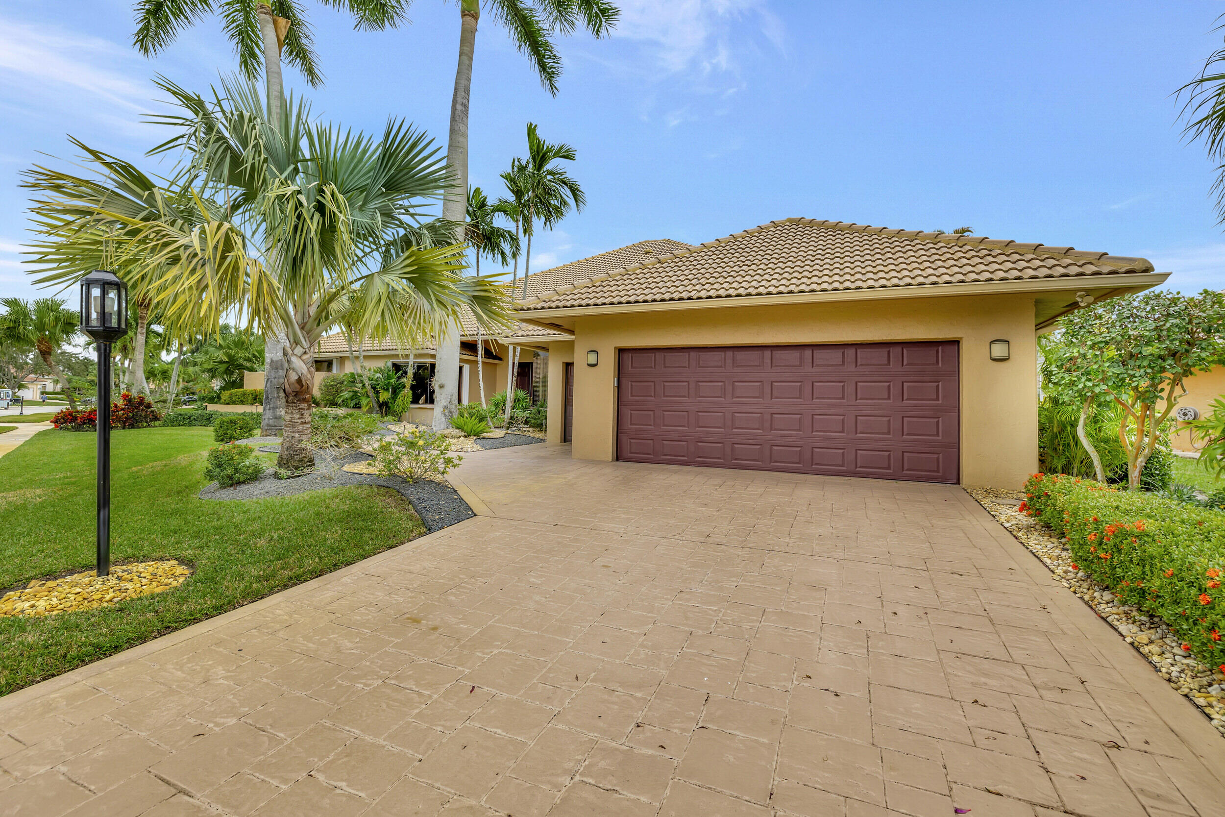10690 Stonebridge Boulevard Boca Raton, FL 33498 - Photo 3 of 65 03_5z3a4422