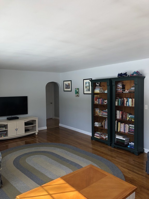 51 Sutton Road Webster, MA 01570 - Photo 13 of 26 Gallery Image 13