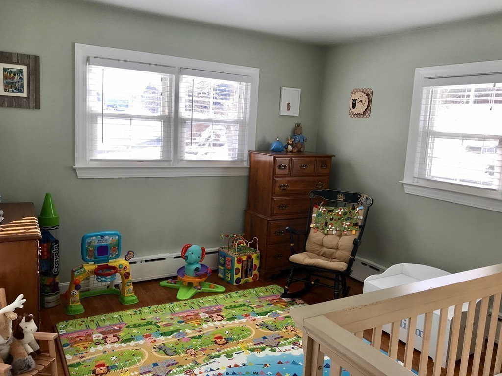 51 Sutton Road Webster, MA 01570 - Photo 16 of 26 Gallery Image 16