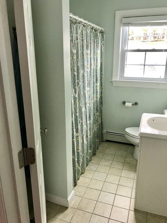 51 Sutton Road Webster, MA 01570 - Photo 9 of 26 Gallery Image 9
