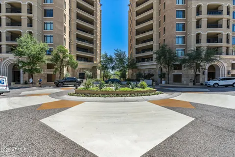 a view of building with yard