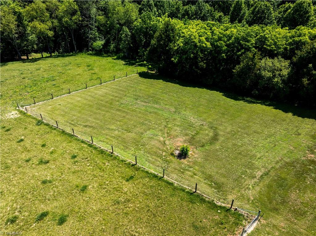 5800 Bethel Road Jonesville, NC 28642 - Photo 8 of 36