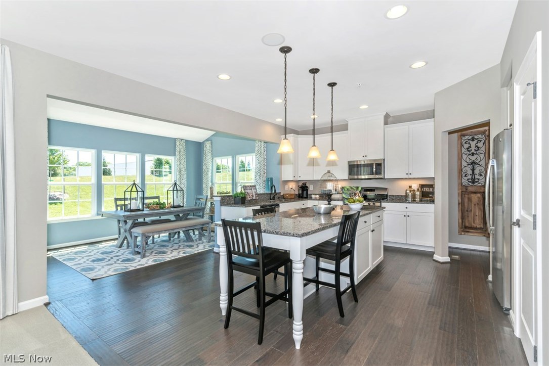 3099 Stonehurst Road Uniontown, OH 44685 - Photo 4 of 11 Gallery Image 4