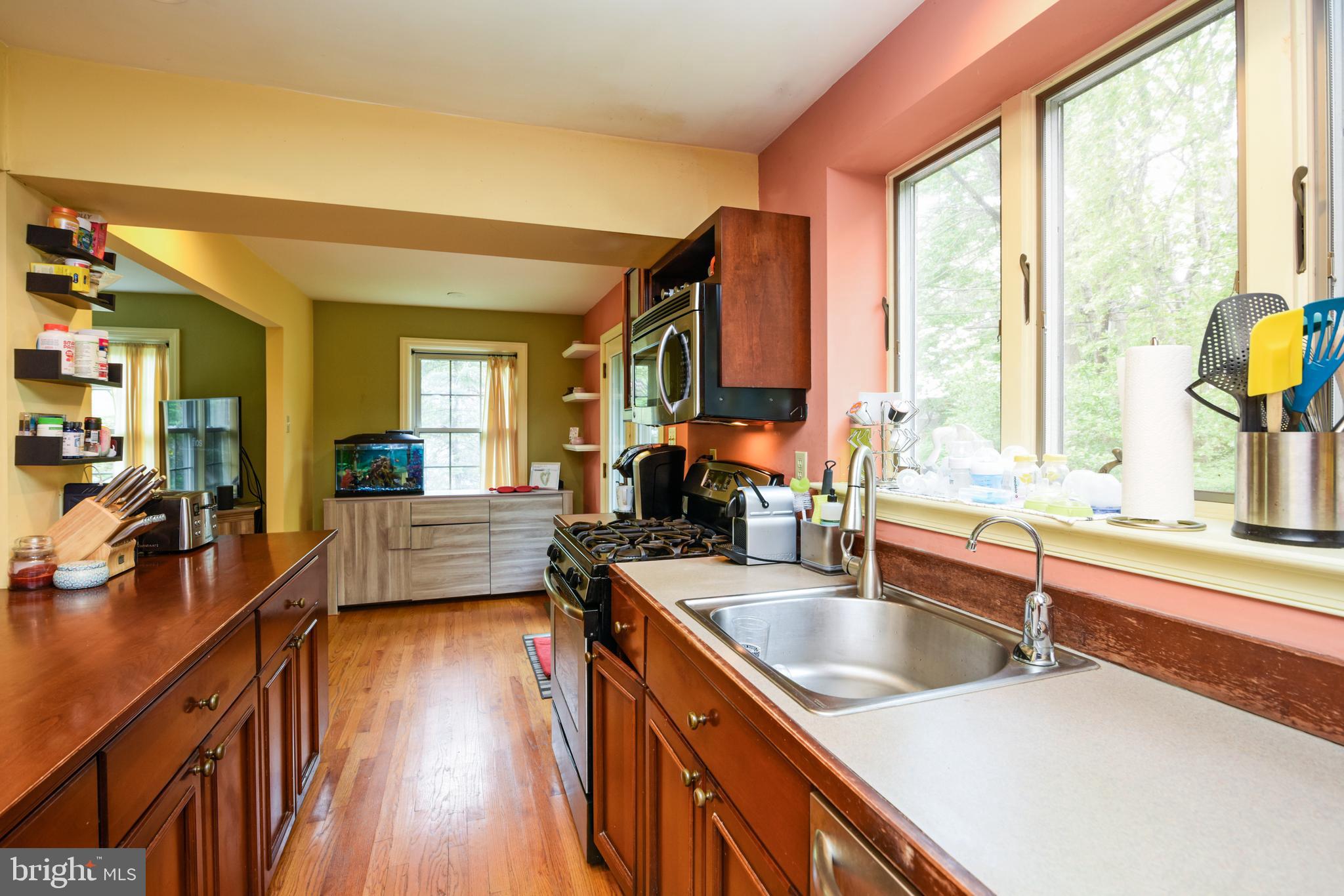 261 Harrogate Road Wynnewood, PA 19096 - Photo 12 of 34