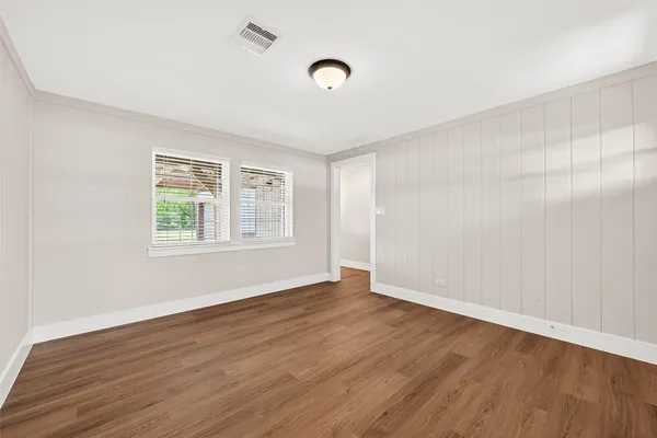 $2,100 | 15230 Highway 36, Needville, TX 77461