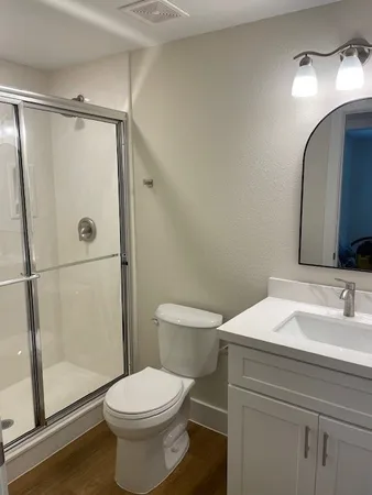 $2,100 | 15230 Highway 36, Needville, TX 77461