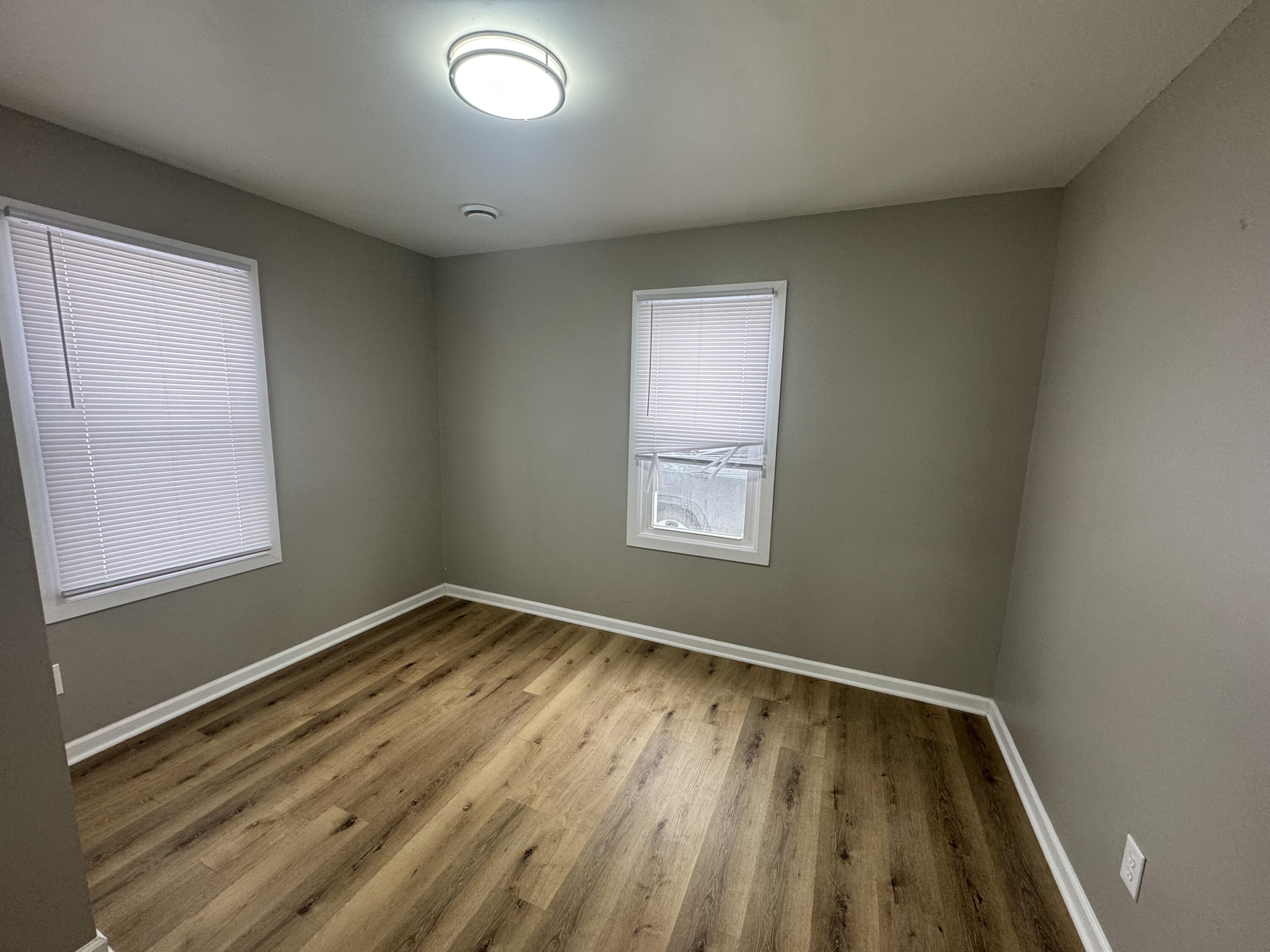 2048 Indiana Street Racine, WI 53405 - Photo 7 of 9 2048 Indiana bed 1