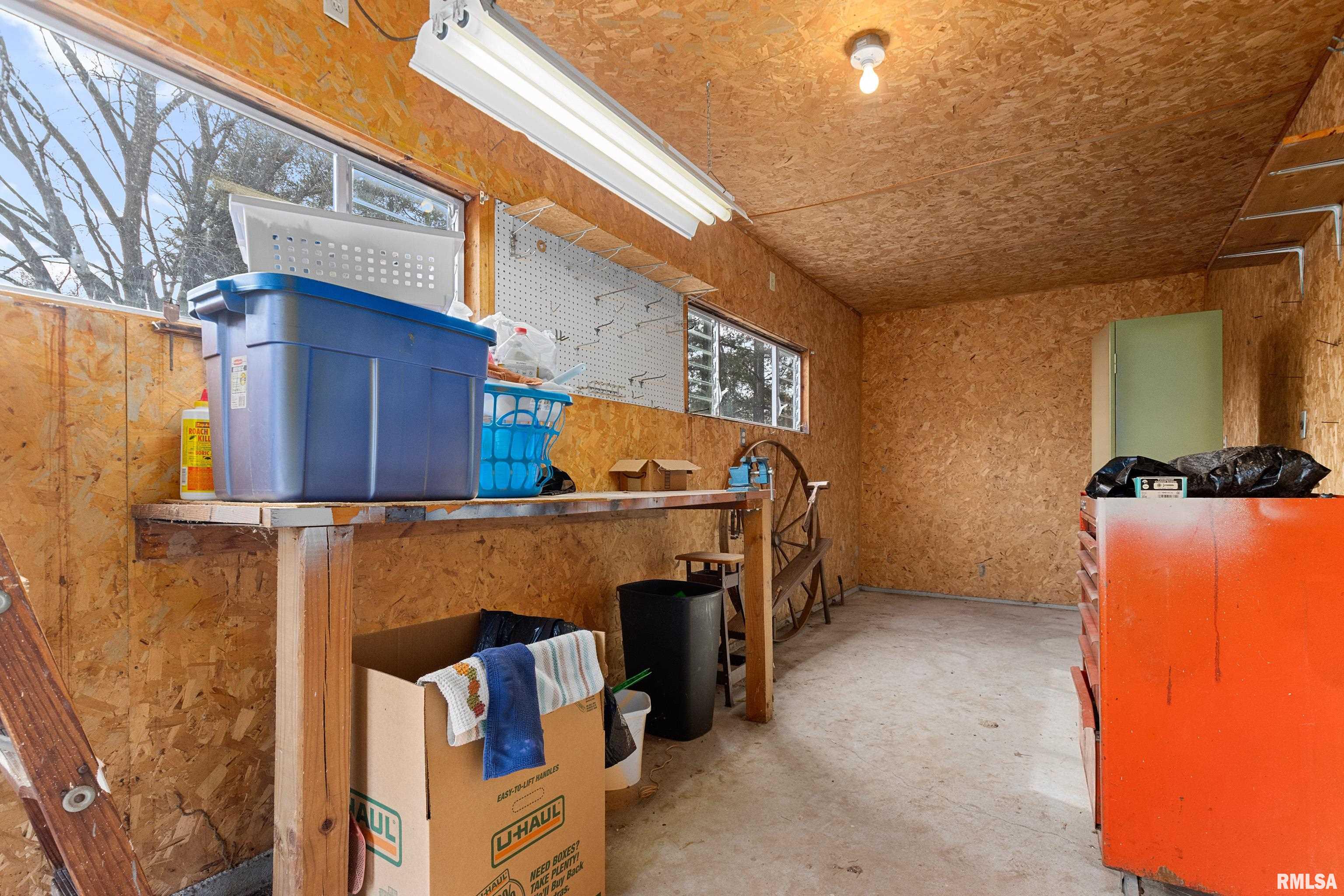 1100 Springfield Road East Peoria, IL 61611 - Photo 36 of 36 Gallery Image 36