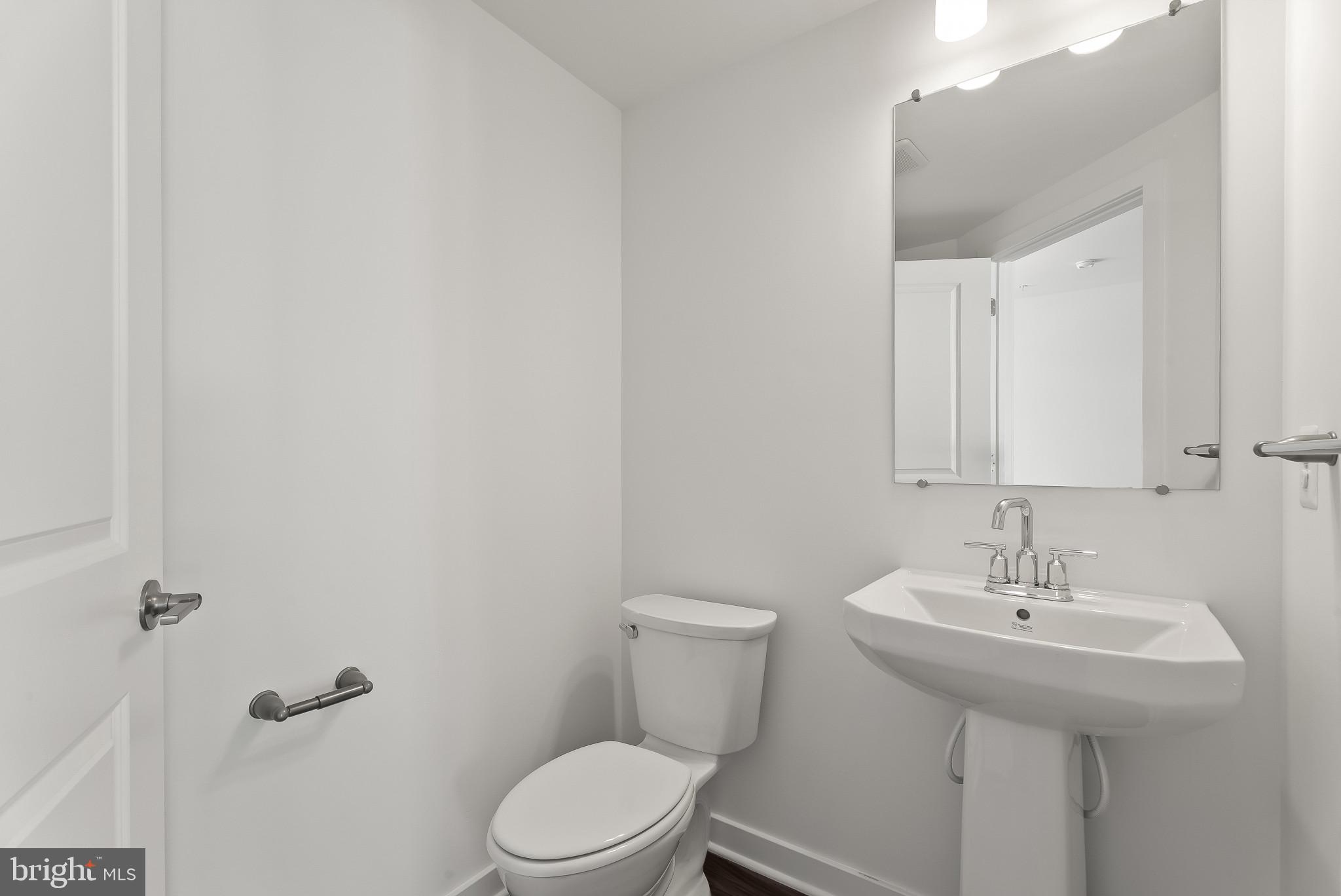 714 D Iron Frg Road Frederick, MD 21702 - Photo 24 of 47 Powder Room