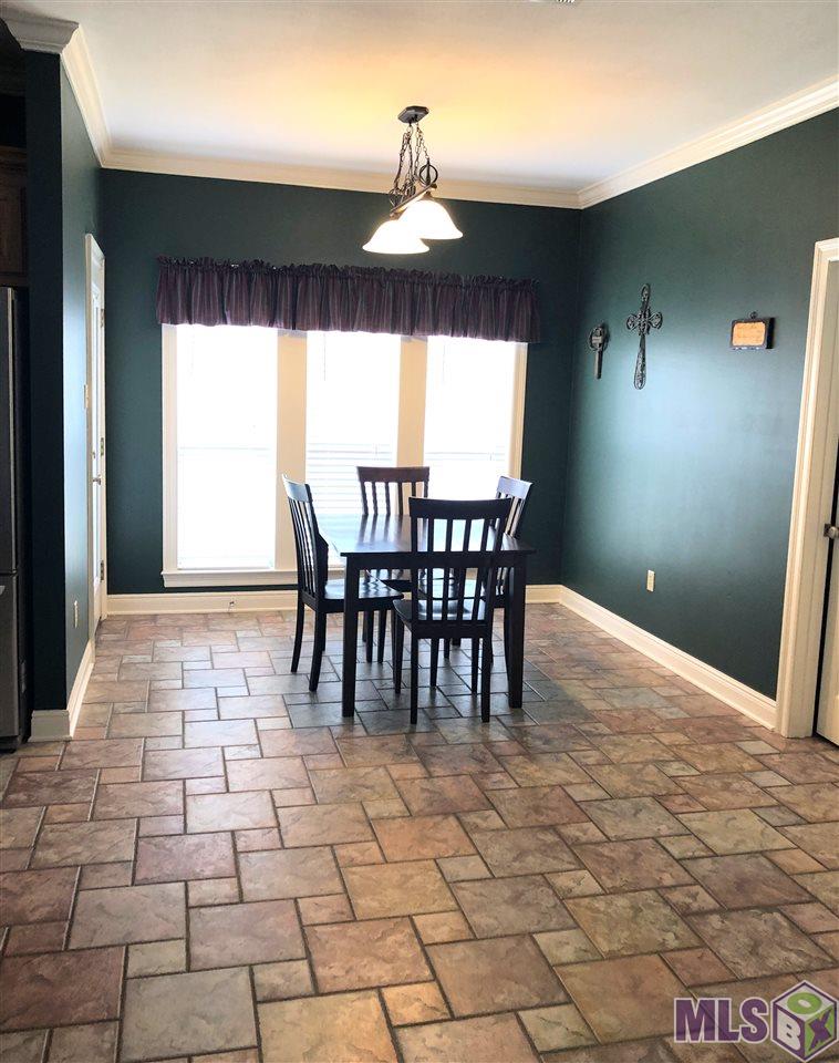 11938 Spring Meadow Drive Baton Rouge, LA 70818 - Photo 4 of 6