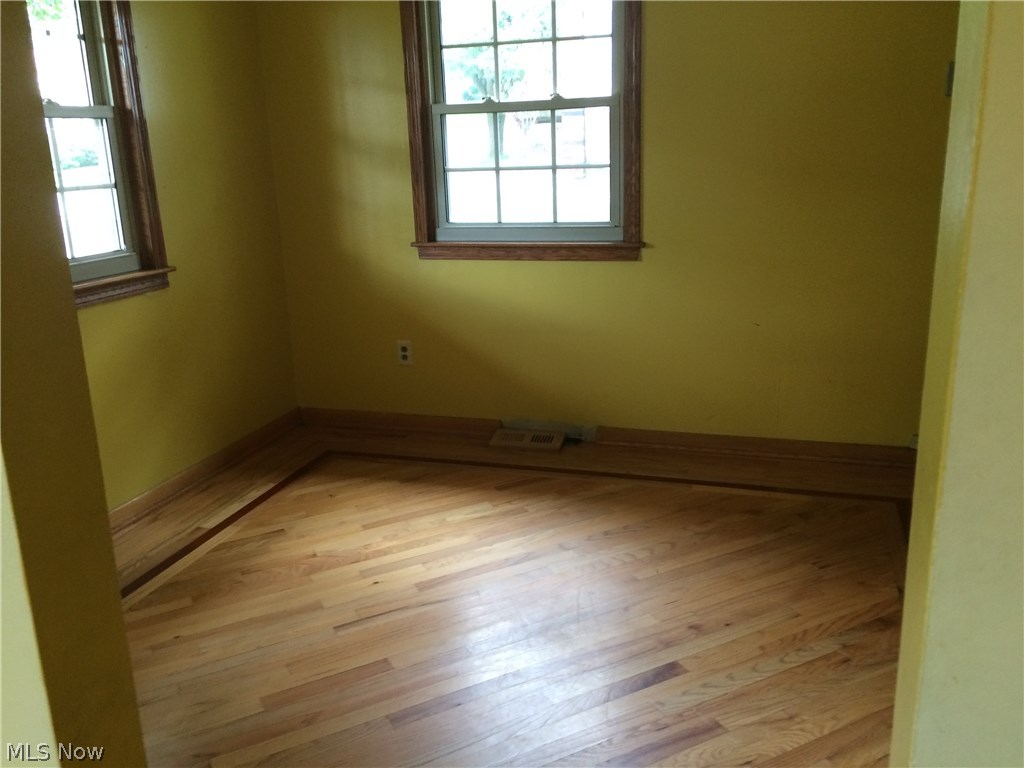 336 Hillman Road Akron, OH 44312 - Photo 9 of 11