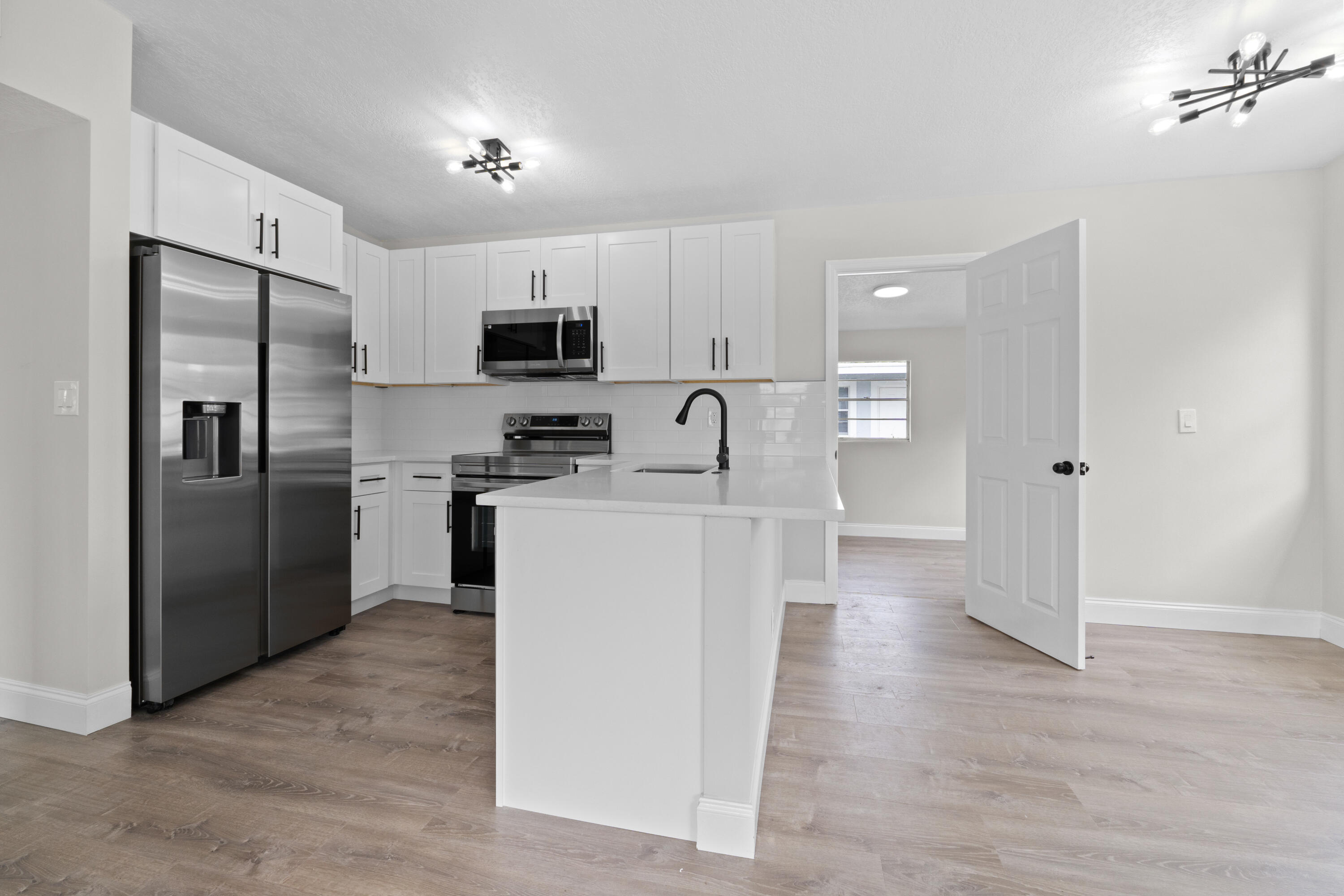 2415 Lewis Road West Palm Beach, FL 33415 - Photo 10 of 31 DSC03253
